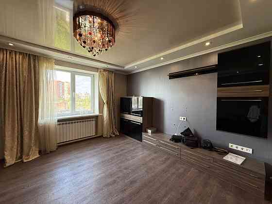 Продам 4 ком.кв в центре, Ворошиловский район , город Донецк, пр. Мира 1 Донецк