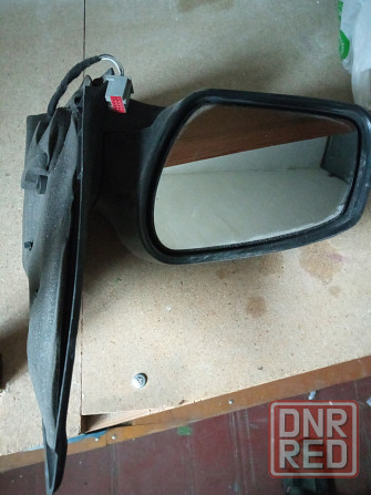 Продам левое зеркало с электроприводом на форд фьюжен б/у Макеевка - изображение 1