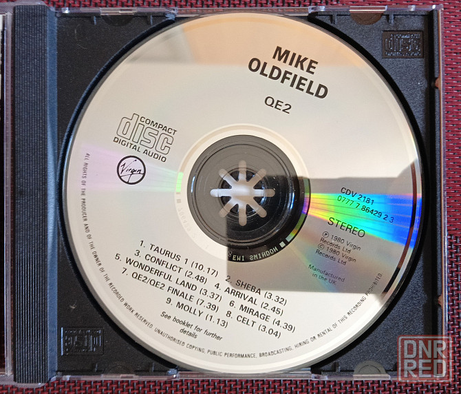 Фирменный CD: Mike Oldfield (1980) QE2 Макеевка - изображение 2