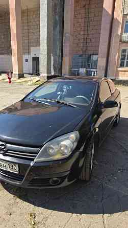 Продам Opel astra H 1.8 Макеевка