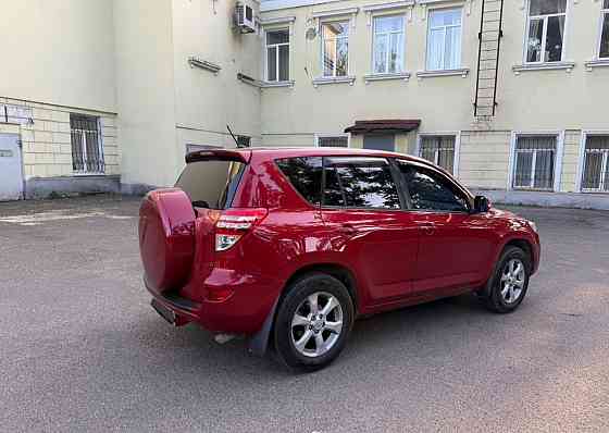 Продается в отличном состоянии RAV4 2011 года выпуска. Макеевка