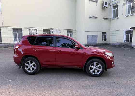 Продается в отличном состоянии RAV4 2011 года выпуска. Макеевка