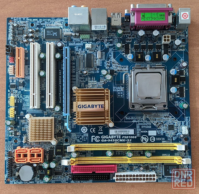 Материнская плата GA-945GCMX-S2 + E5300 Донецк - изображение 1