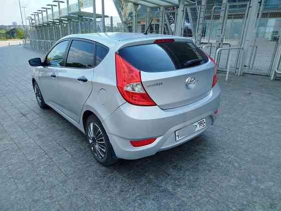 Hyundai Solaris 1.4mt 2012г Макеевка