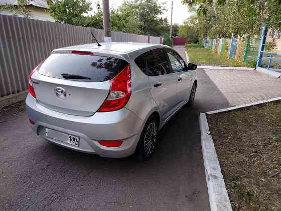 Hyundai Solaris 1.4mt 2012г Макеевка