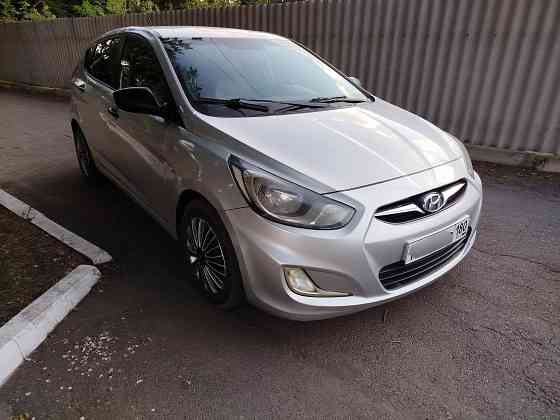 Hyundai Solaris 1.4mt 2012г Макеевка