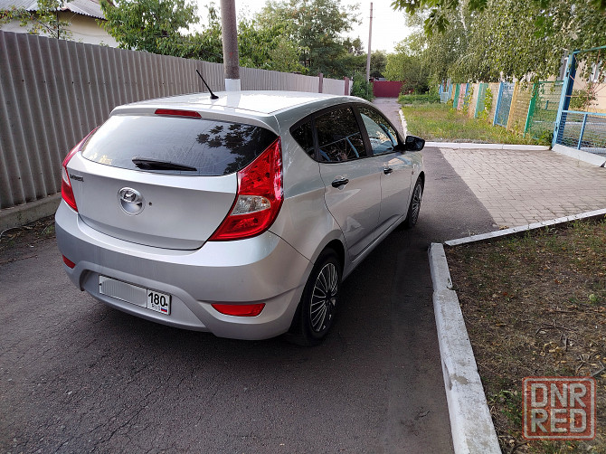 Hyundai Solaris 1.4mt 2012г Макеевка - изображение 4