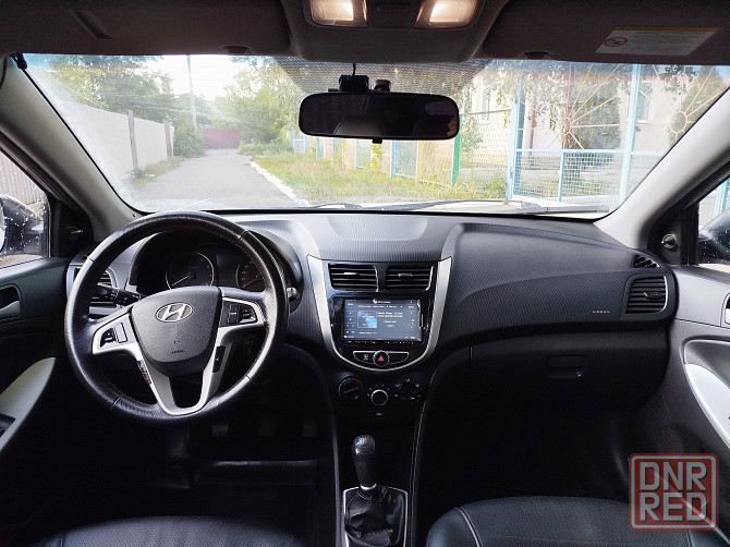 Hyundai Solaris 1.4mt 2012г Макеевка - изображение 6