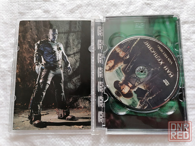 DVD фильм Ван Хельсинг. Лицензия. Стаханов - изображение 2