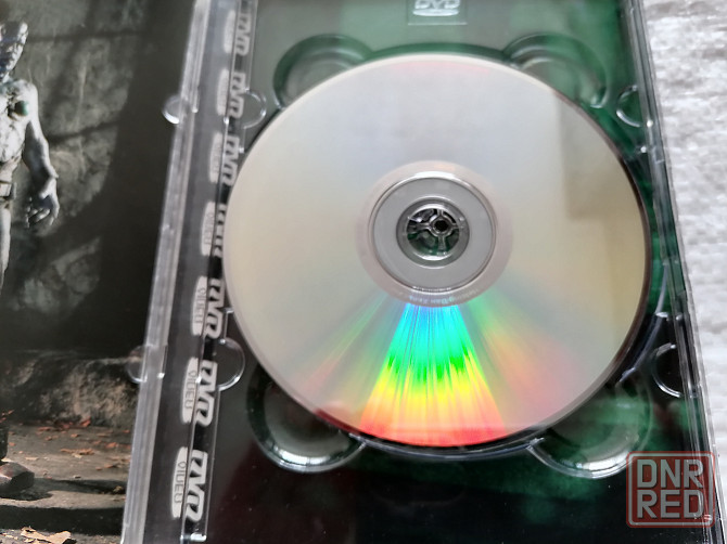 DVD фильм Ван Хельсинг. Лицензия. Стаханов - изображение 3