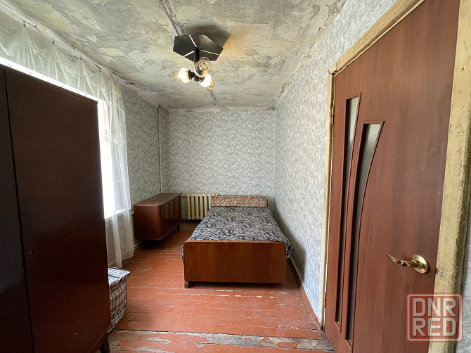 ПРОДАЁТСЯ 2-х комнатная квартира в г. Донецк. Калининский р-н. Адрес : Хлюпина 18 Донецк - изображение 1