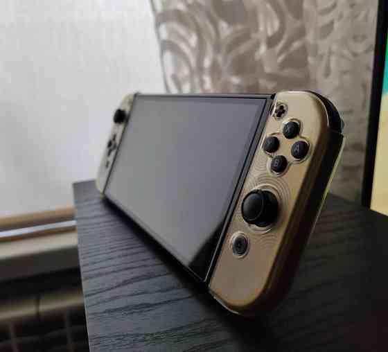 Nintendo Switch Oled Zelda edition в идеале Донецк