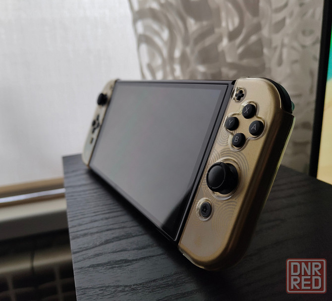 Nintendo Switch Oled Zelda edition в идеале Донецк - изображение 2