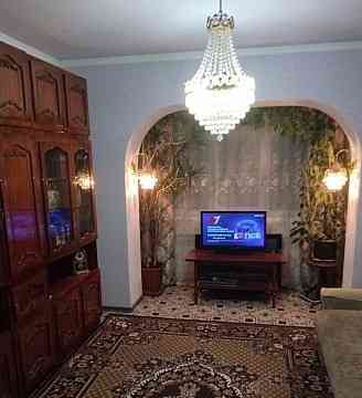 Продам 3-к в Центре, м-н Солнечный (Верхний) Макеевка