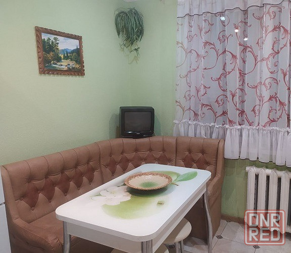 Продам 3-к в Центре, м-н Солнечный (Верхний) Макеевка - изображение 2