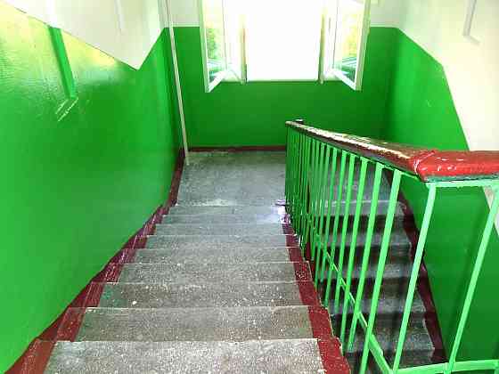 1-ком.кв. 3-й этаж/5. Набережная! Бульвар Школьный. Кирпичный дом. Донецк