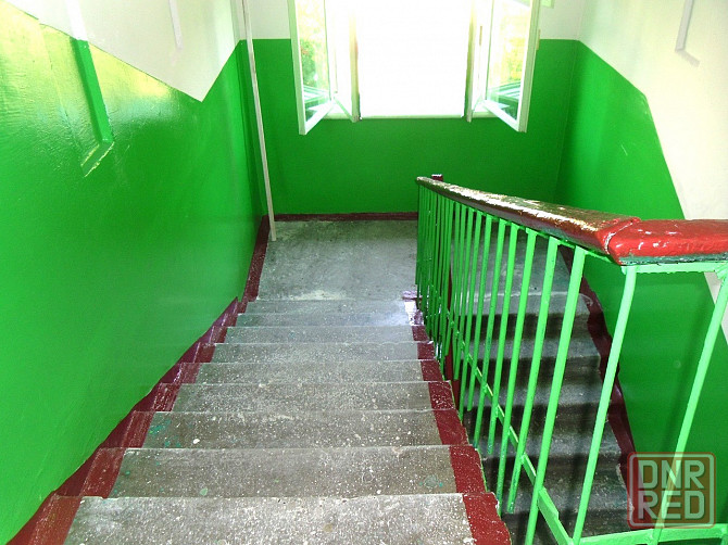 1-ком.кв. 3-й этаж/5. Набережная! Бульвар Школьный. Кирпичный дом. Донецк - изображение 4