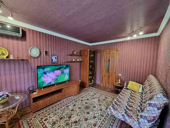 Продам 3-х комнатную квартиру в Калининском р-не г. Донецка кафе Какаду Донецк