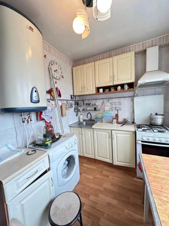 Продам 3-х ком. кв-ру Гвардейка пос. Восточный ориентир Эльбрус Макеевка