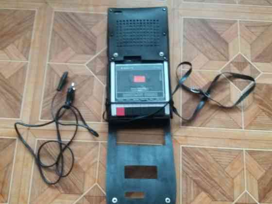 продам кассетный магнитофон в сумке Sanyo model slim 112 Донецк