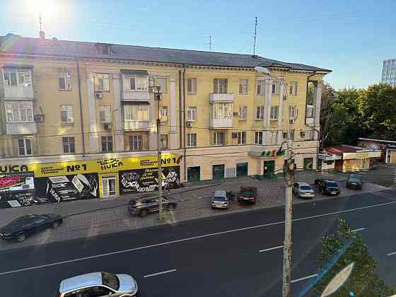 Продам 3 ком.кв центр Ворошиловского района, Университетская, проспект Гринкевича, бульвар Пушкина, Донецк