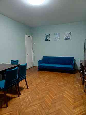 Продам просторную 2 ком.кв 63 м2, в центре , проспект Театральный пересечение 50 летия ссср Донецк