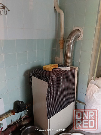 Продажа / Аренда Дома, 10 соток приватизир. Земли, Удобства, Газ. Отопление, Октябрьский Донецк - изображение 4
