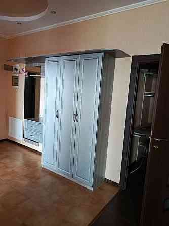 Сдам 3-х комн. кв пр .Ильича 21а, евро, свое машиноместо. Донецк