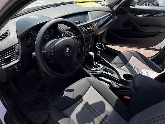 BMW X1 2.0 атмосферный (без турбины) классический автомат Донецк