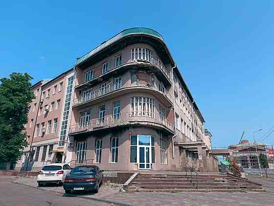Продаётся 2-х комн.квартира 56 кв.м. Мариуполь