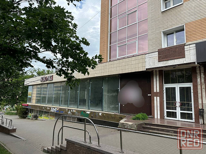 Сдается в аренду помещение в Центре города Донецк, пр.Ильича (по брусчатке). Площадь 400 кв.м. Донецк - изображение 1