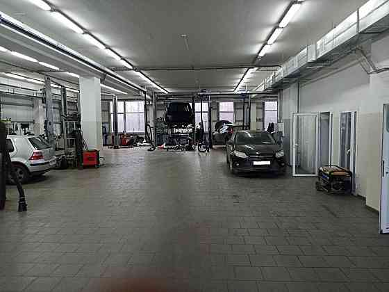 Предлагается на продажу Автоцентр в Ленинском районе Донецк