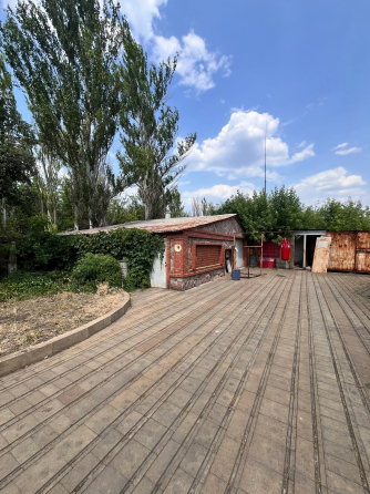 Продажа базы в Пролетарском районе г.Донецк. Донецк