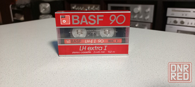 Новая запечатанная аудиокассета Basf-LH Extra I-90 Донецк - изображение 1