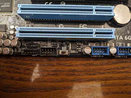 Asus P8P67 Rev3.1 bluetooth (сокет 1155) Макеевка