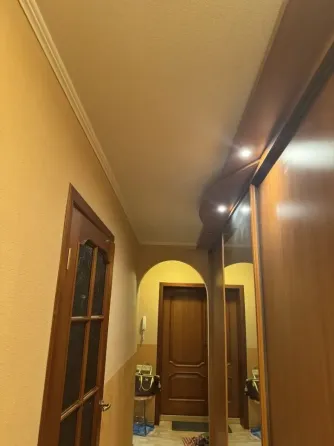 Продам 3-х ком.кв. Раздольная. Пирамида. Хорошее состояние. Донецк