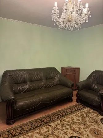 Продам 3-х ком.кв. Раздольная. Пирамида. Хорошее состояние. Донецк
