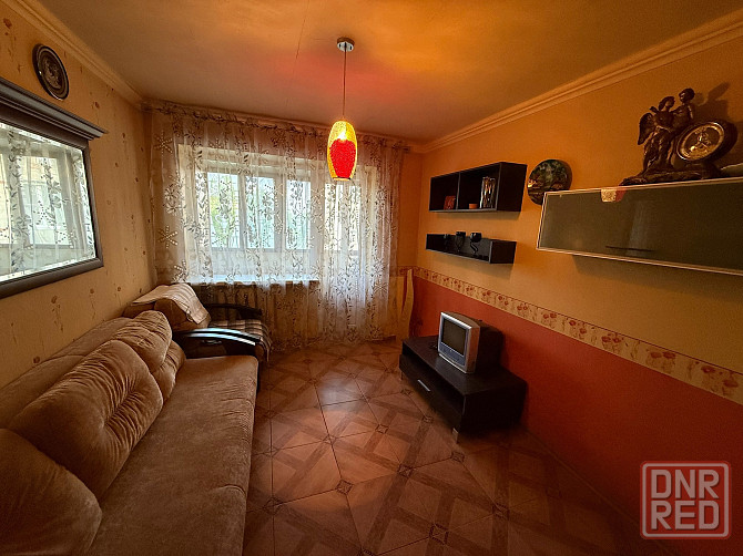Сдам в аренду 2-х комн. кв., 5/5 эт., 45 кв.м. - Донецк, ул. Университетская, маг. Изумруд Донецк - изображение 1