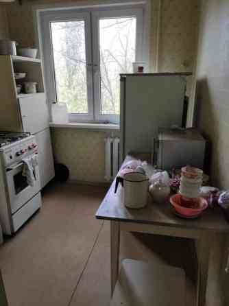 Продам 2 к квартиру в центре Азотного дешево Донецк