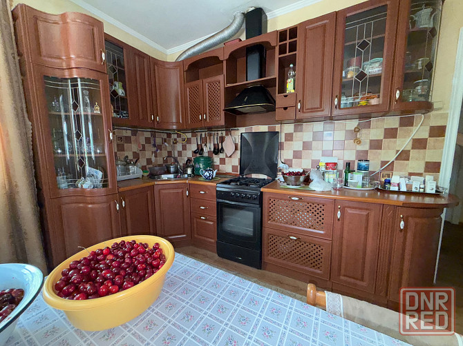 Продам дом в Червоногвардейском районе пос. Карла Маркса г. Макеевки Макеевка - изображение 1