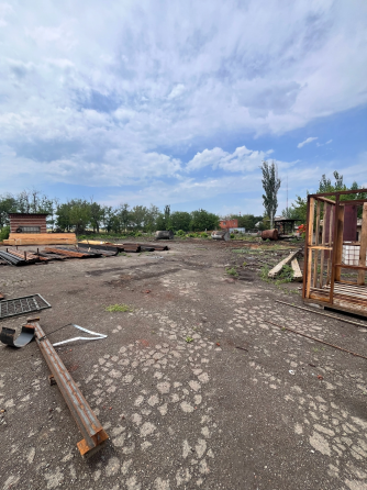 Продам промышленную базу 2 га в пгт Володарское. Мариуполь