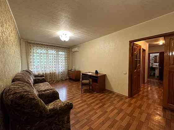 Сдам 3 комн.кв Ленинский проспект, Обжора, 33 школа. Донецк