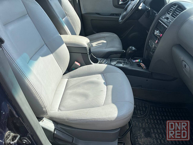 Hyundai Santa Fe . Год 2008. Коробка автомат. 2.0 дизель. Привод полный. Пробег 236т. Харцызск - изображение 7