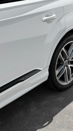 Продам Audi q7 Донецк