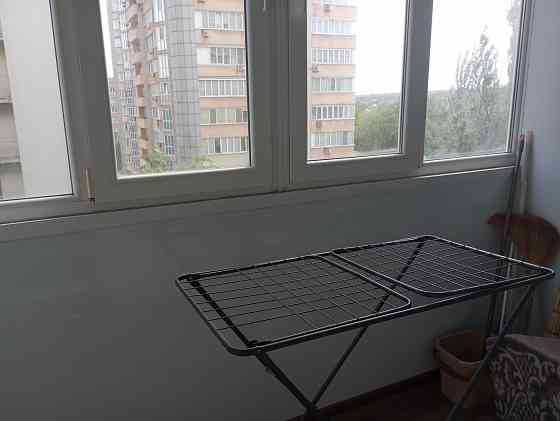 сдам 2х ком квартиру в ворошил. р-не, отличная, современная, есть все. Донецк