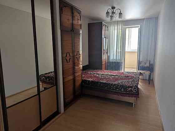 Продается трехкомнатная квартира в центре города Мариуполь