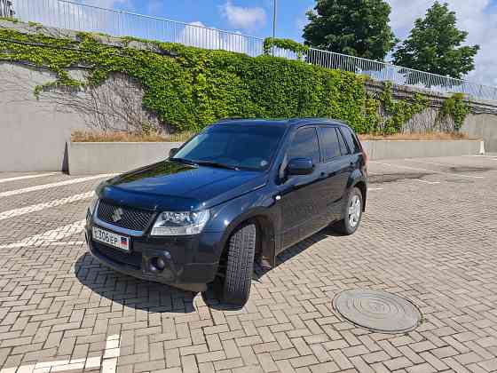 Suzuki Grand Vitara 2.0 A/T Макеевка