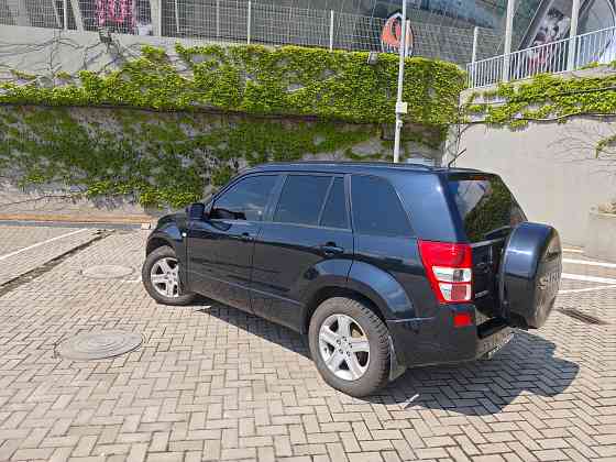 Suzuki Grand Vitara 2.0 A/T Макеевка