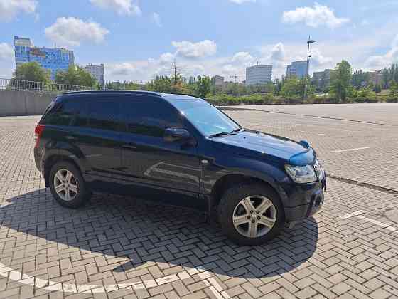 Suzuki Grand Vitara 2.0 A/T Макеевка