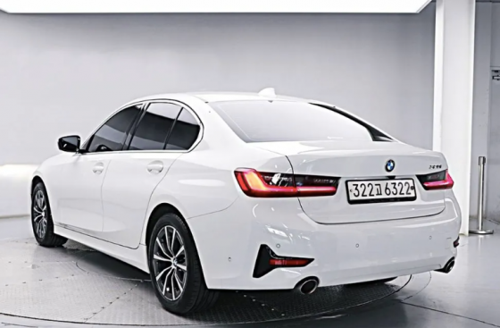 BMW 3 Series (G20) 320i Донецк